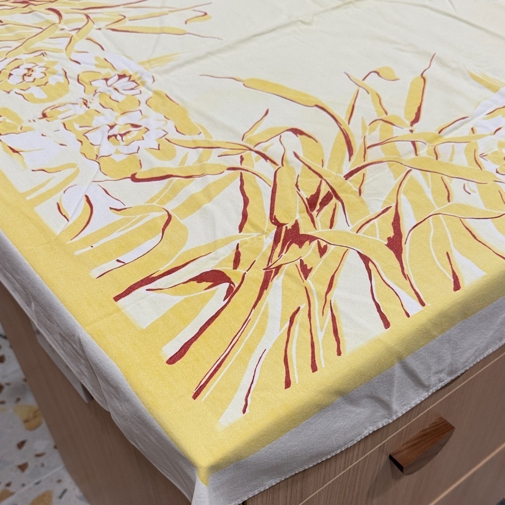 Vintage Floral Yellow, rust red and White Tablecloth - Picture 3 of 11